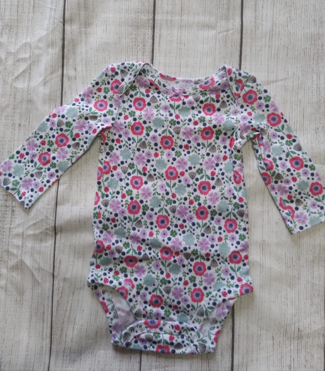 Carter’s Baby Girl Long Sleeve Onesie – White Floral