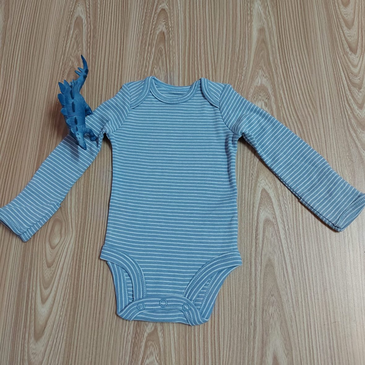 Carter’s Baby Boy Long Sleeve Onesie – Blue Stripe