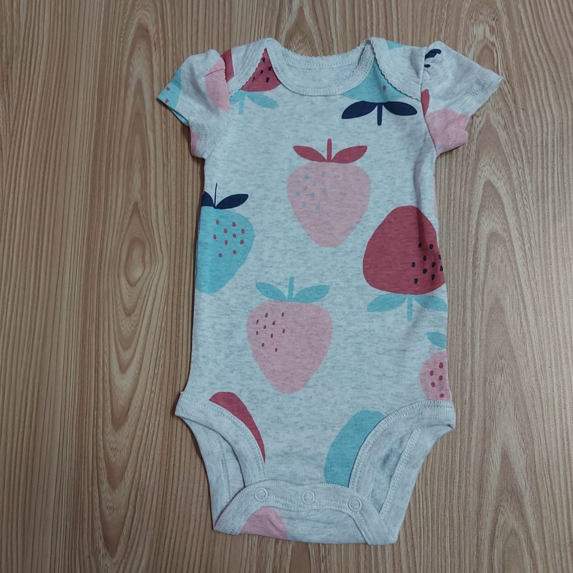 Carter’s Baby Girl Onesie – Grey Strawberry