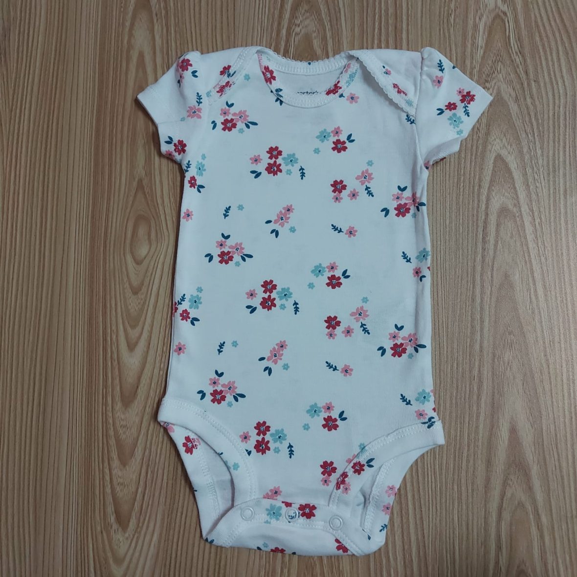 Carter’s Baby Girl Onesie – White Floral