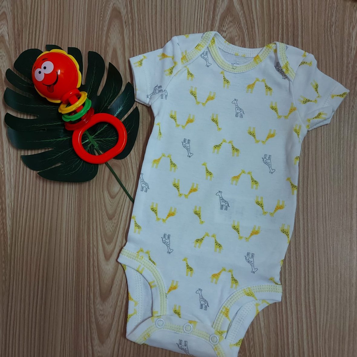 Carter’s Unisex Short Sleeve Onesie – Yellow Giraffe