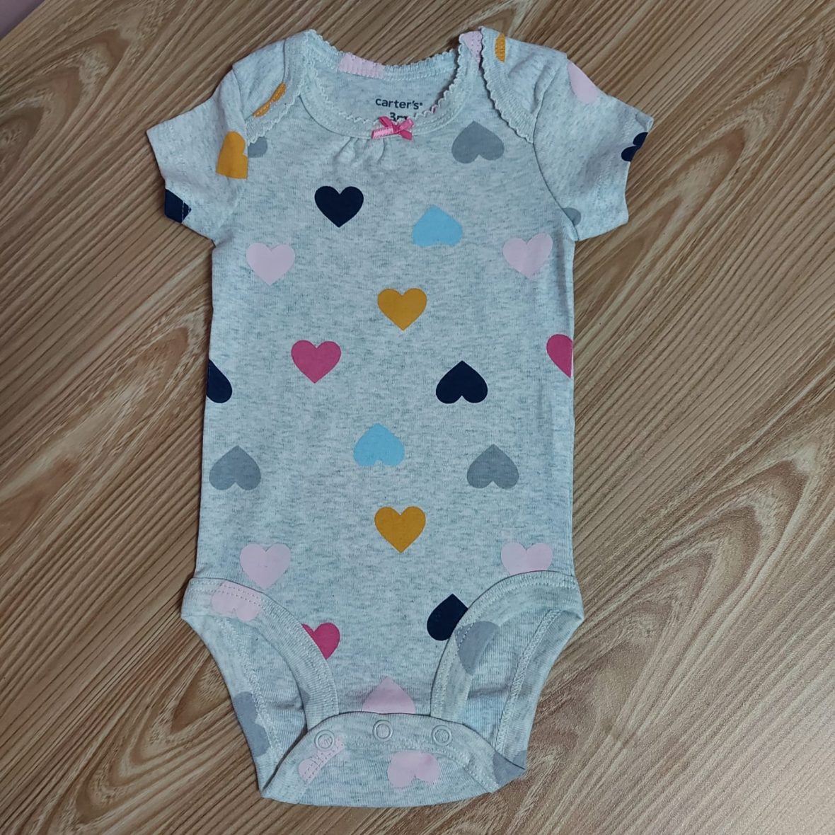 Carter’s Baby Girl Short Sleeve Onesie – Grey/Hearts