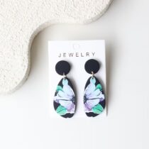 Black oval hanging earring