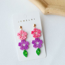Hanging flower earring