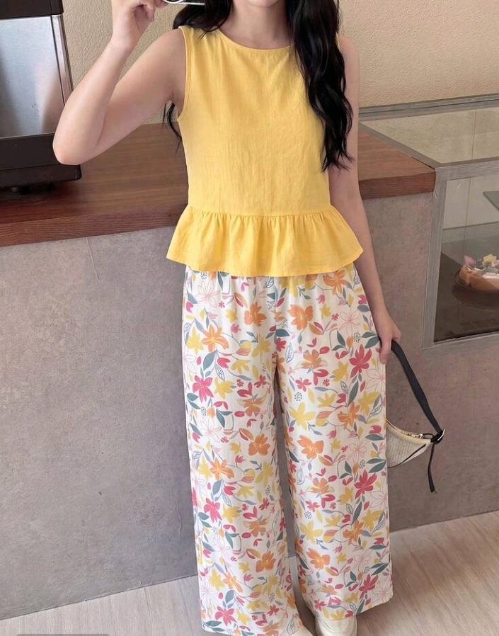 Shein Teen Girls Yellow Tank Top & Pants Set